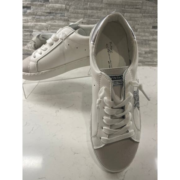 Vintage Havana Carla White Silver Glitter Size 8 - Picture 5 of 6